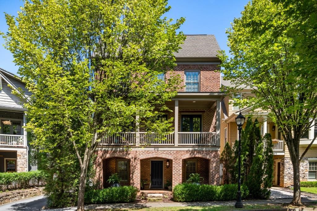 4 bedroom, 5 bathroom, 3,227 sq ft single family residence sold at 970 N Ormewood Park Drive, Atlanta, GA 30316