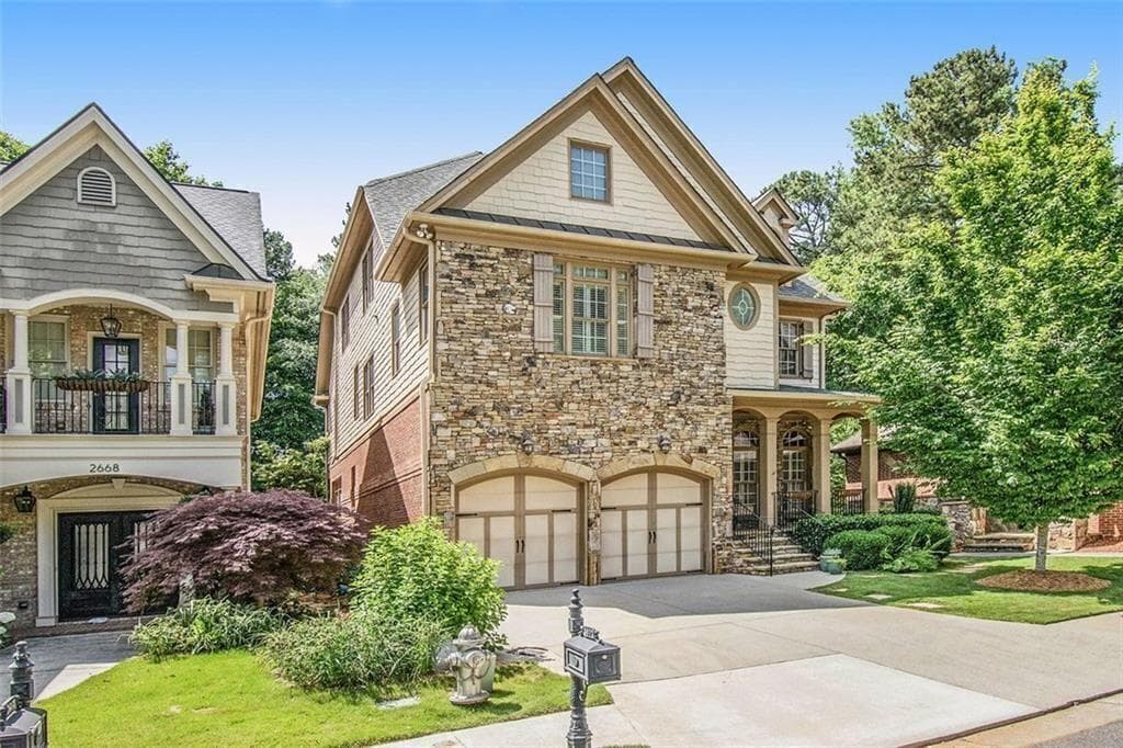 6 bedroom, 6 bathroom, 4,250 sq ft single family residence sold at 2672 Brickell Square, Atlanta, GA 30341