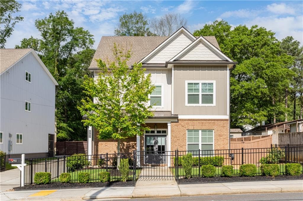 5 bedroom, 4 bathroom single family residence sold at 2792 Mathews Street, Smyrna, GA 30080