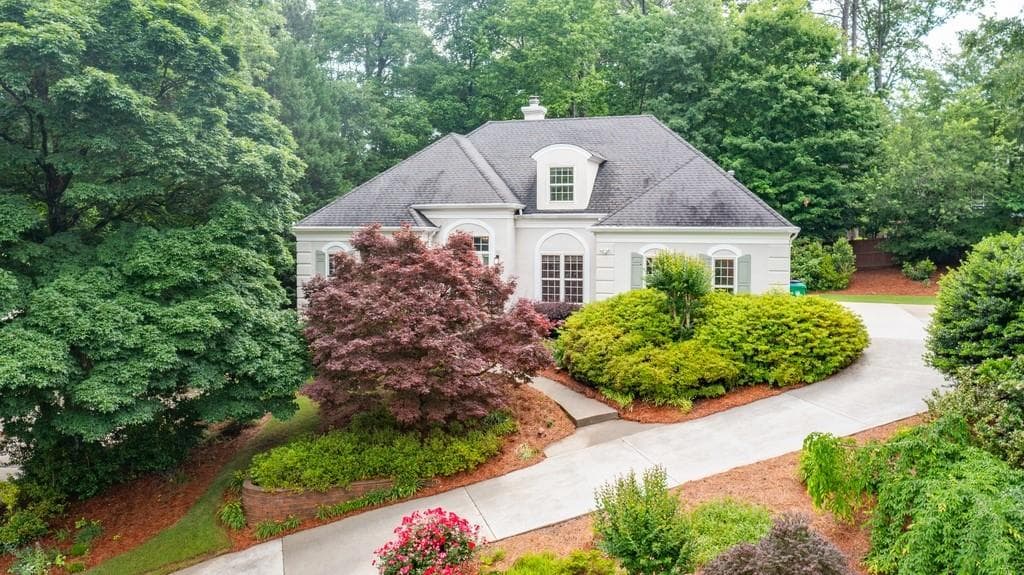 4 bedroom, 3 bathroom single family residence sold at 2695 Rangewood Drive, Atlanta, GA 30345