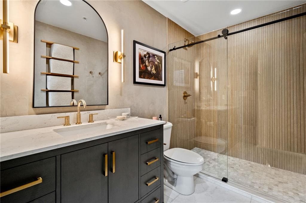 1 bedroom, 1 bathroom condominium sold at 860 Peachtree Street 1513, Atlanta, GA 30308