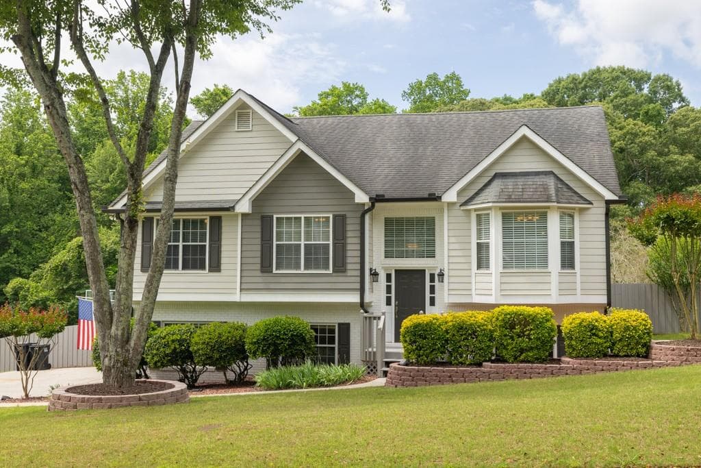 4 bedroom, 3 bathroom single family residence sold at 2180 Oakpointe Court, Buford, GA 30519