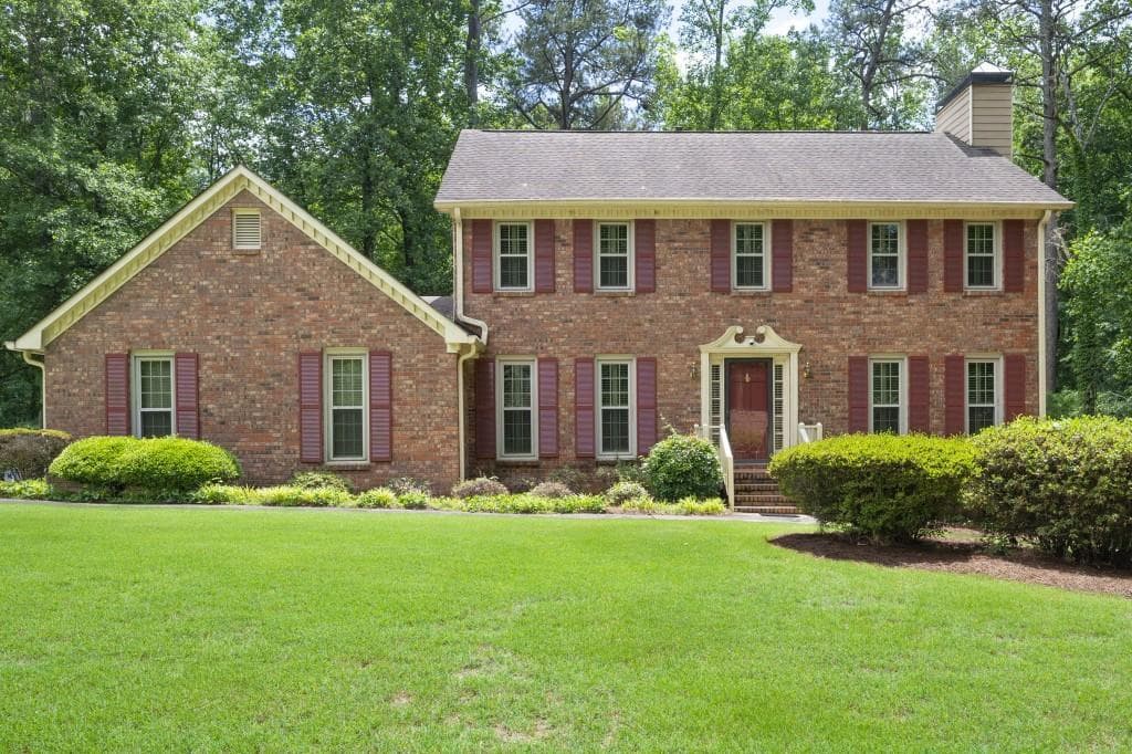 3 bedroom, 3 bathroom, 1,956 sq ft single family residence sold at 2101 Breconridge Drive, Marietta, GA 30064