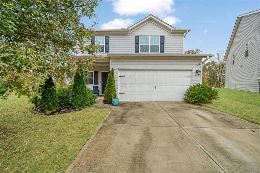 3 bedroom, 3 bathroom single family residence sold at 3530 RIDGE HILL Parkway, Douglasville, GA 30135