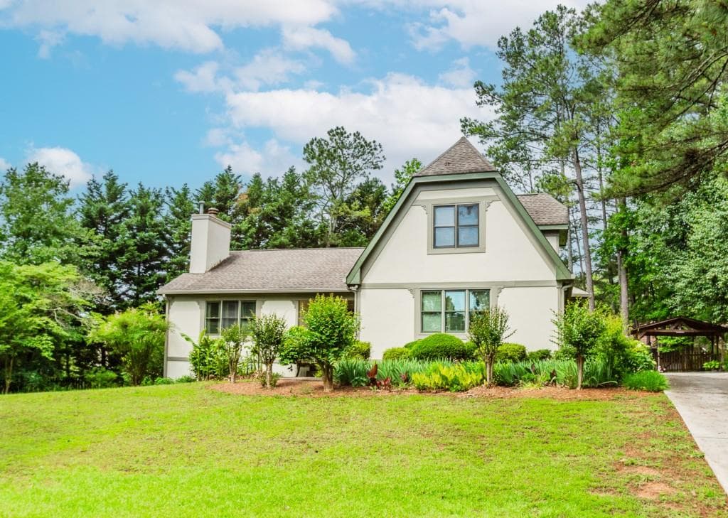 529 Arnold Road, Lawrenceville, GA 30044 — most recent listing photo