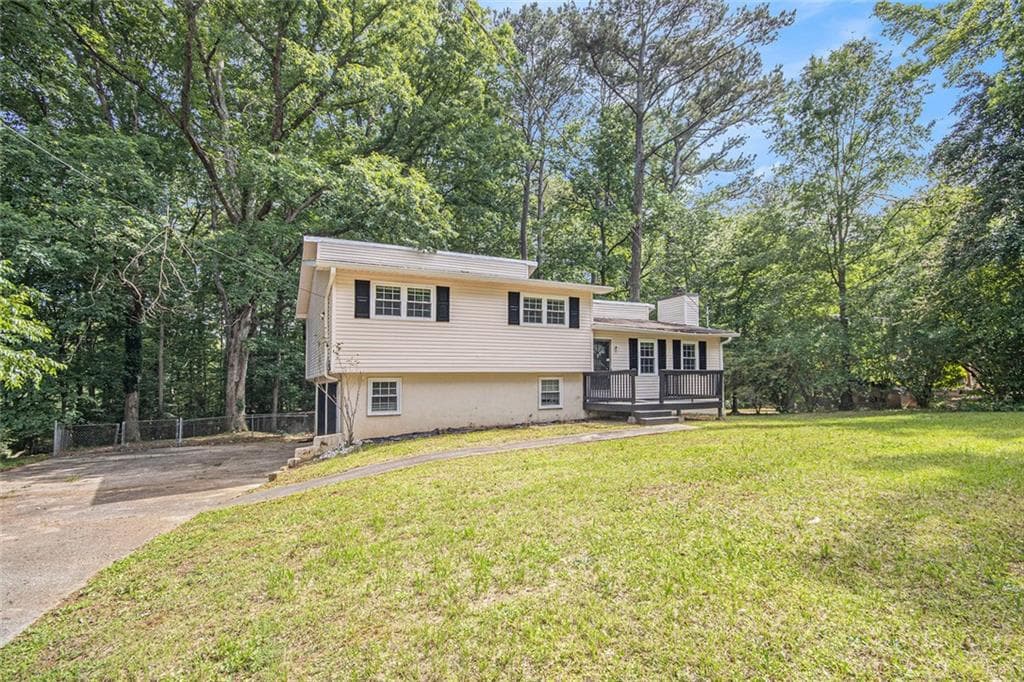 155 S Meadowcliff Circle, Carrollton, GA 30116 — most recent listing photo