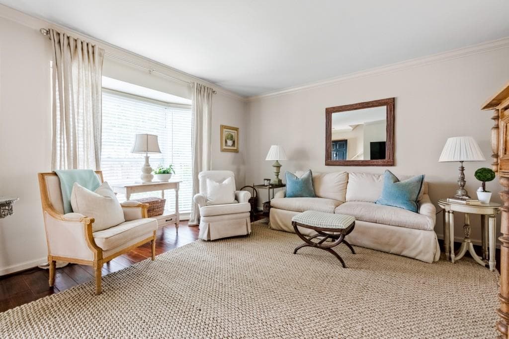 136 Peachtree Memorial Drive NH4, Atlanta, GA 30309 — most recent listing photo
