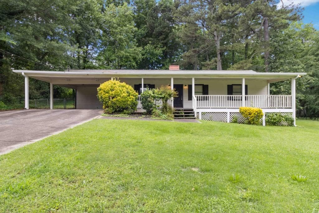1353 Litchfield Court, Snellville, GA 30078 — most recent listing photo