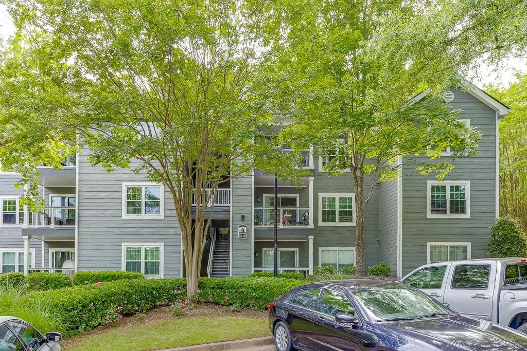 2 bedroom, 2 bathroom, 1,083 sq ft condominium sold at 4106 Santa Fe Parkway, Atlanta, GA 30350