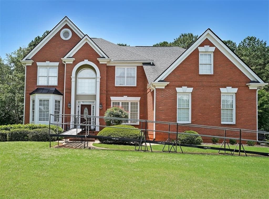 4 bedroom, 3 bathroom, 3,231 sq ft single family residence sold at 2892 Motts Cove Hollow, Lawrenceville, GA 30043