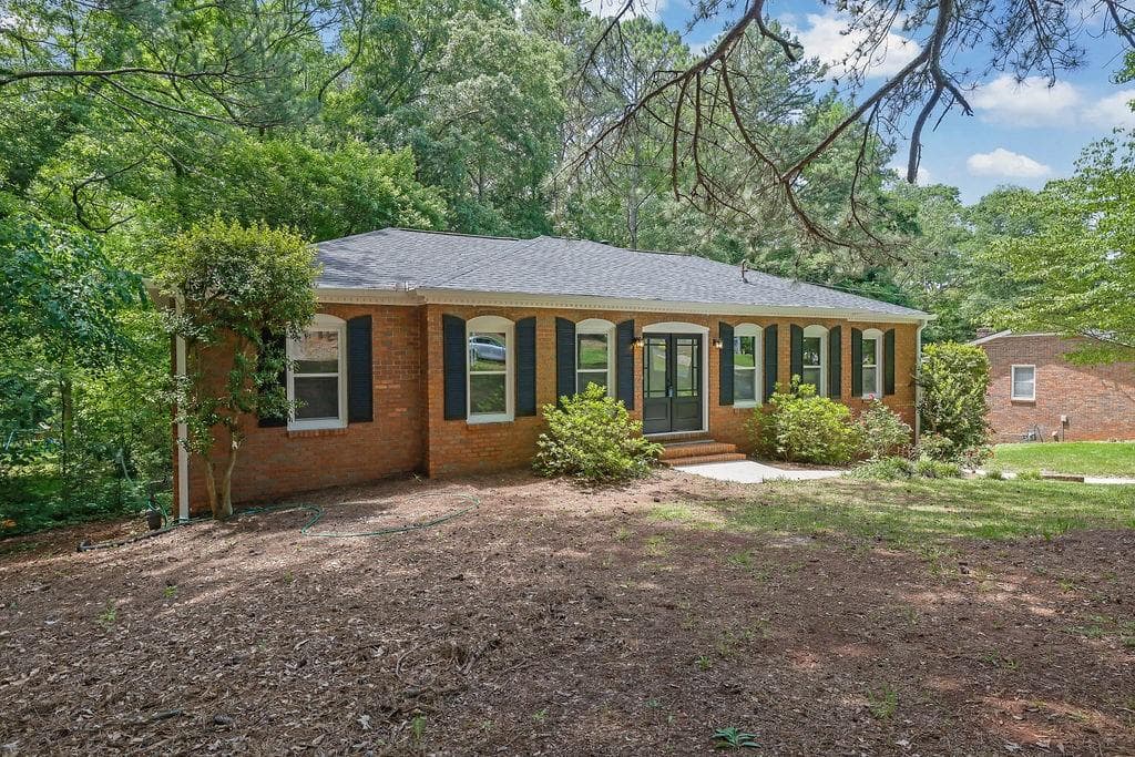 486 Edward Court, Marietta, GA 30066 — most recent listing photo