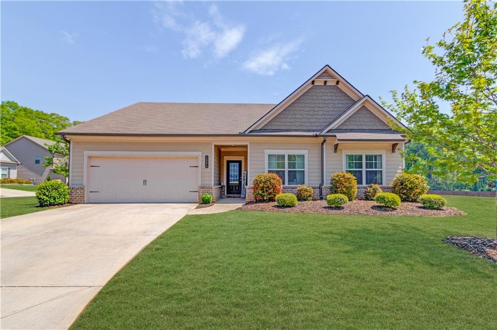 3 bedroom, 2 bathroom, 1,774 sq ft single family residence sold at 1380 Chester Way, Hoschton, GA 30548