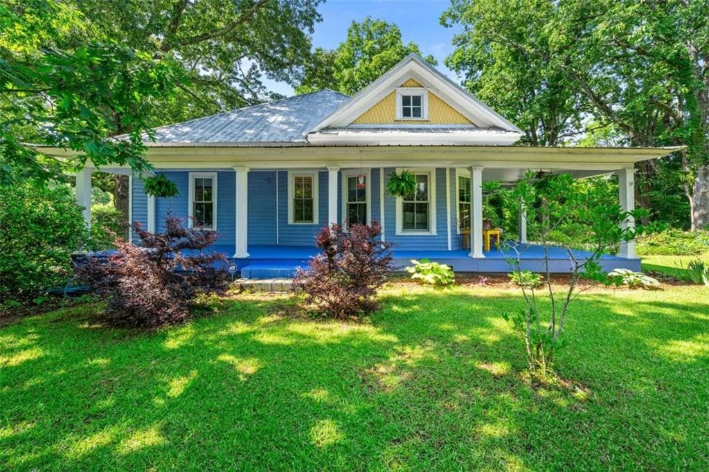 3 bedroom, 2 bathroom single family residence sold at 7550 Fielder Road, Jonesboro, GA 30236