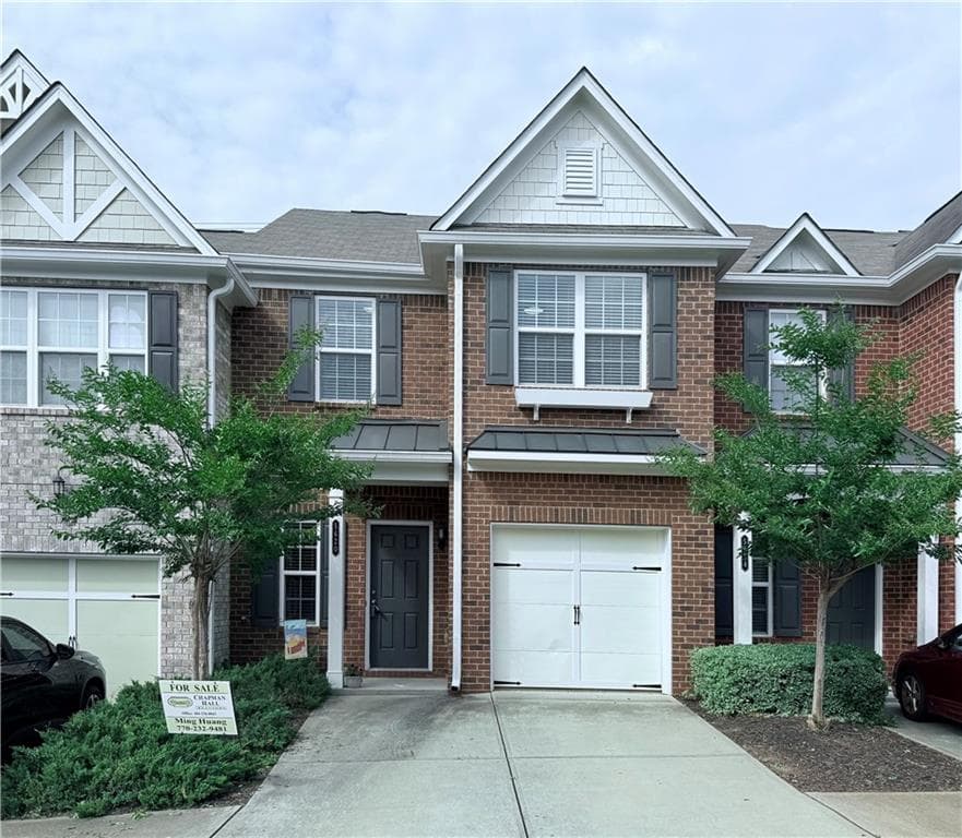3 bedroom, 3 bathroom, 1,580 sq ft townhouse sold at 5620 Moresby Court, Alpharetta, GA 30022