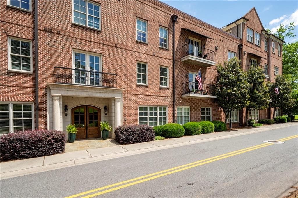 351 Washington Avenue 205, Marietta, GA 30060 — most recent listing photo
