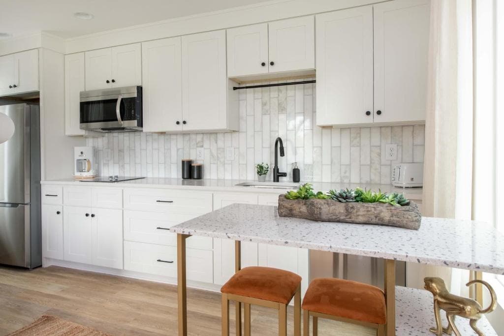1 bedroom, 1 bathroom, 558 sq ft townhouse for rent at 542 Boulevard Place D, Atlanta, GA 30308 for $3,000 a month — photo 8