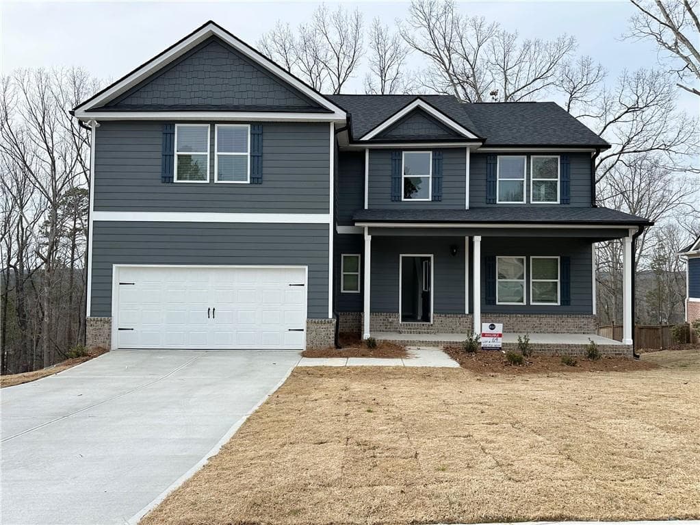 4 bedroom, 3 bathroom single family residence sold at 5547 Bent Grass Way, Douglasville, GA 30135