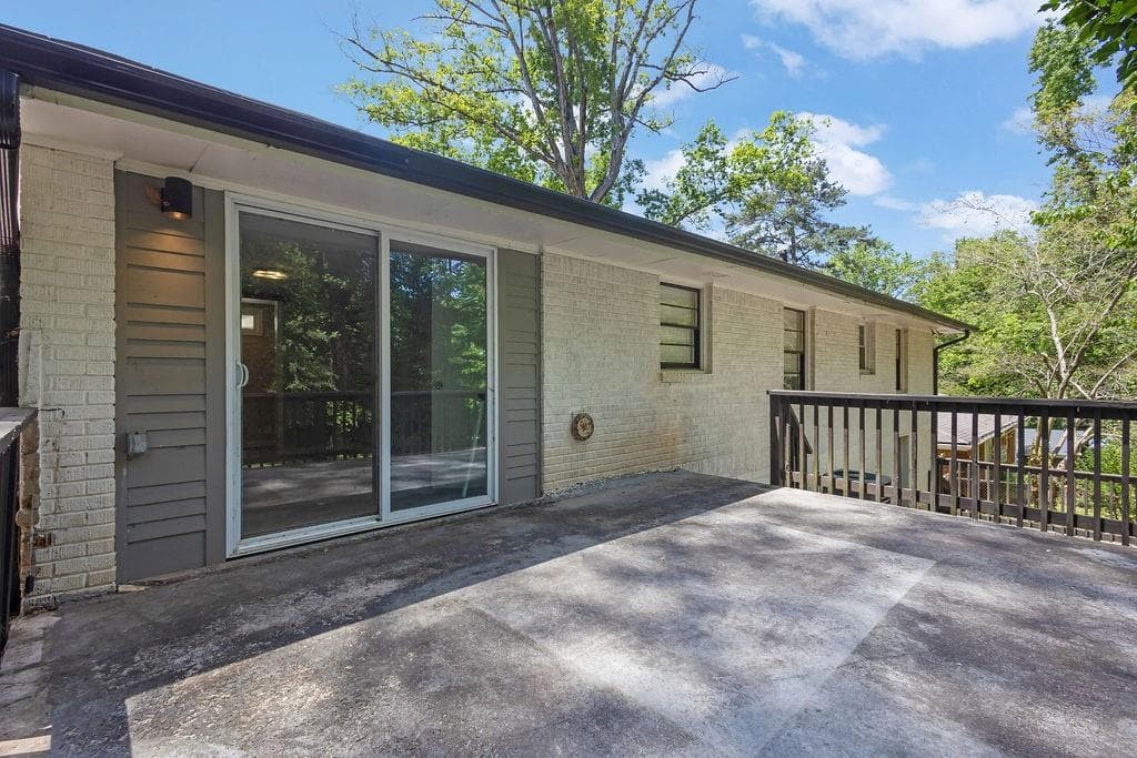 4 bedroom, 2 bathroom, 1,329 sq ft single family residence for sale at 2636 Flagstone Drive, Atlanta, GA 30316 — photo 10