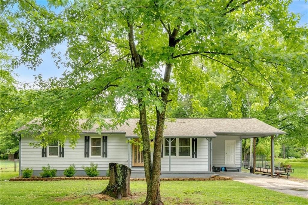 112 Duncan Drive, Cartersville, GA 30120 — most recent listing photo