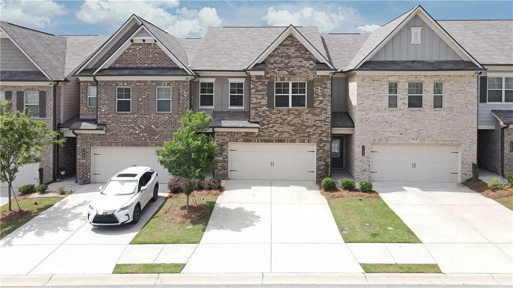2924 Weyhill Trail, Buford, GA 30519 — most recent listing photo