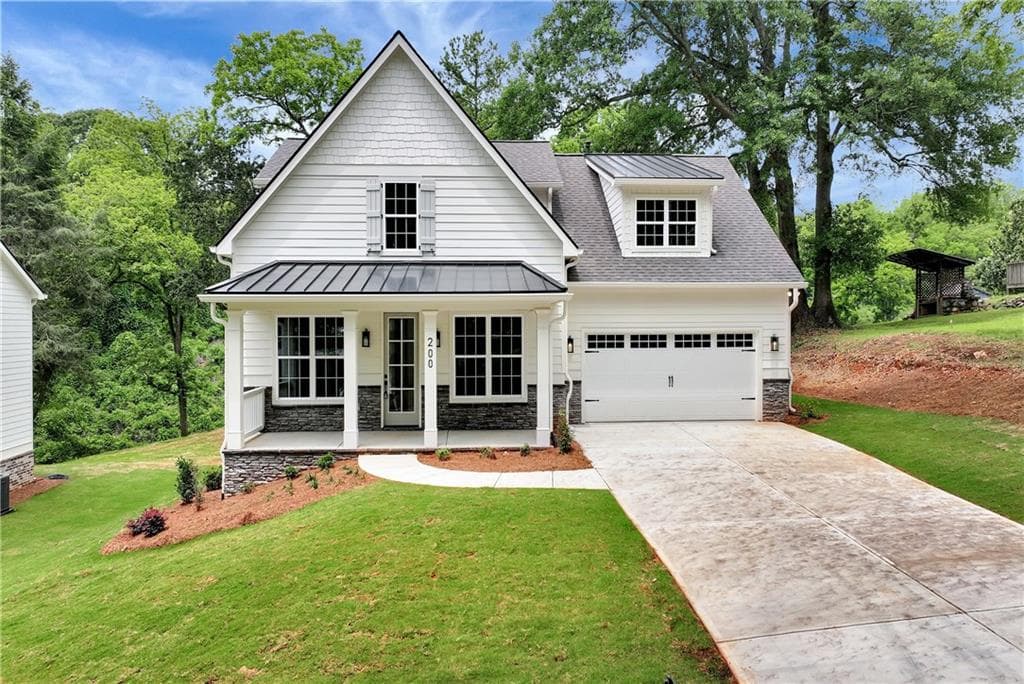 200 College Avenue, Commerce, GA 30529 — most recent listing photo