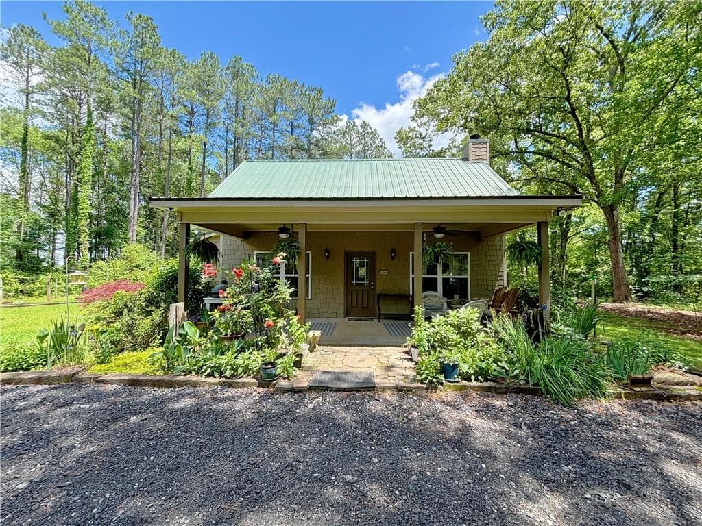 3 bedroom, 3 bathroom, 1,583 sq ft single family residence sold at 2520 Hollonville, Brooks, GA 30205
