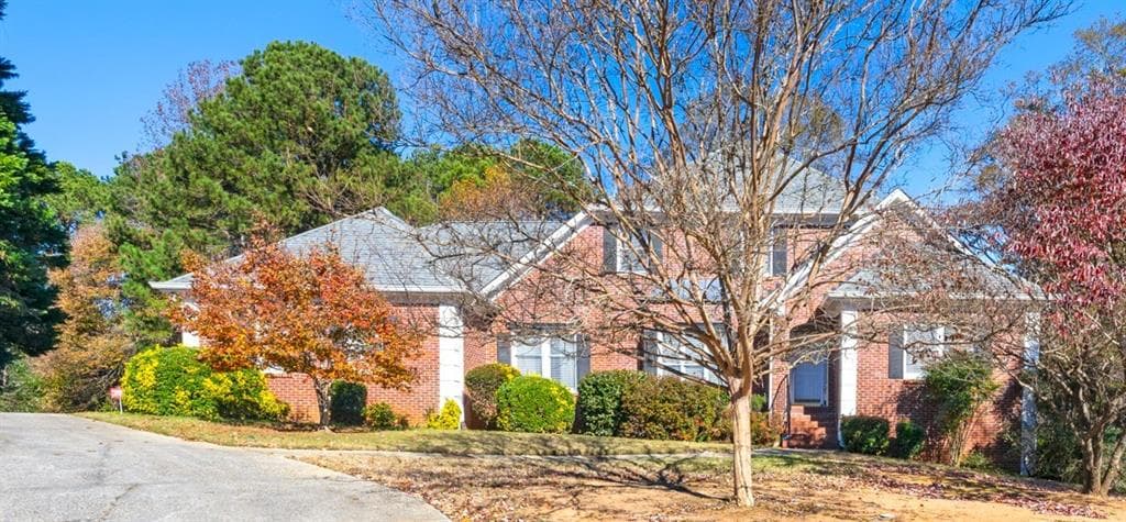 5 bedroom, 4 bathroom, 3,858 sq ft single family residence sold at 1019 Henna Court, Conyers, GA 30013
