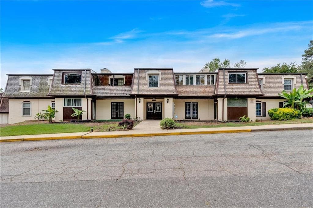 122 RUE FONTAINE, Lithonia, GA 30038 — most recent listing photo