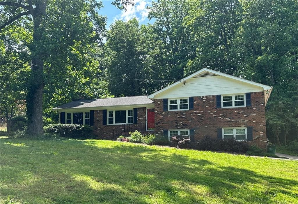 5669 Hillcrest Drive, Acworth, GA 30102 — most recent listing photo