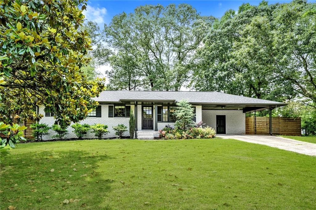 3 bedroom, 2 bathroom single family residence sold at 233 Dorris Drive, Marietta, GA 30060