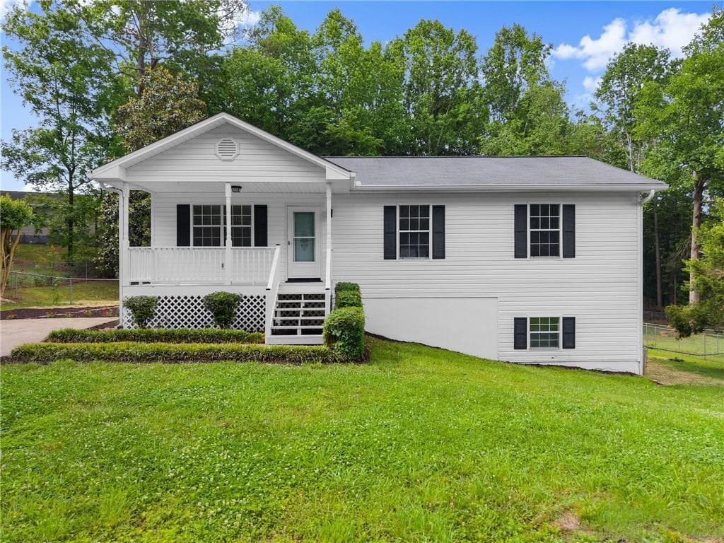 4 bedroom, 2 bathroom single family residence sold at 60 Weeping Willow Lane, Dawsonville, GA 30534