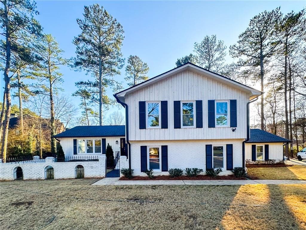 110 Randomwood Way, Alpharetta, GA 30022 — most recent listing photo