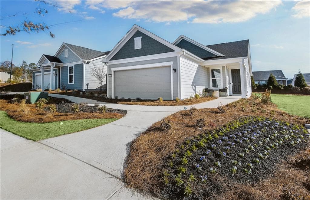 215 Alcovy Court, Griffin, GA 30223 — most recent listing photo
