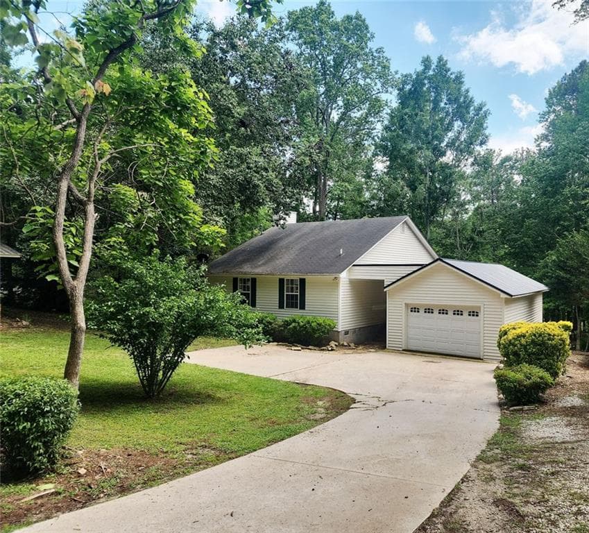 136 GREENOCK Cove, Toccoa, GA 30577 — most recent listing photo