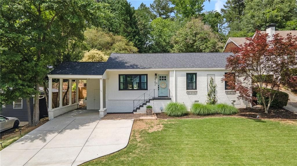 4 bedroom, 2 bathroom, 1,636 sq ft single family residence sold at 962 Cardova Drive, Atlanta, GA 30324