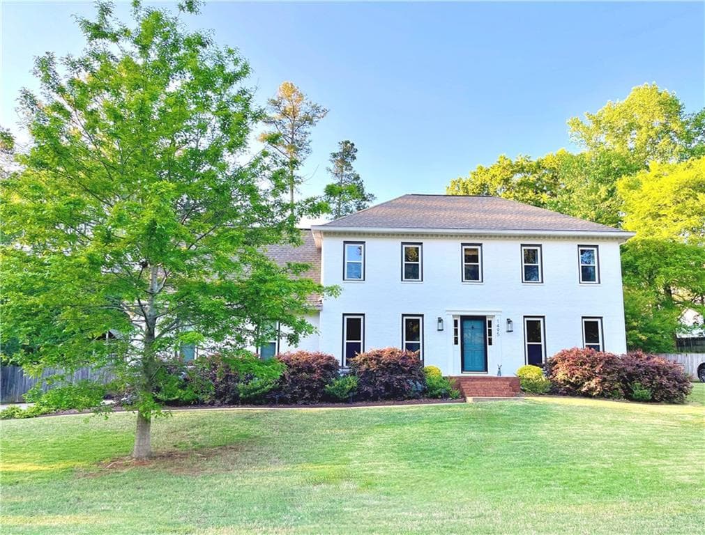 5 bedroom, 3 bathroom, 2,707 sq ft single family residence sold at 1495 Oak Springs Drive, Marietta, GA 30066