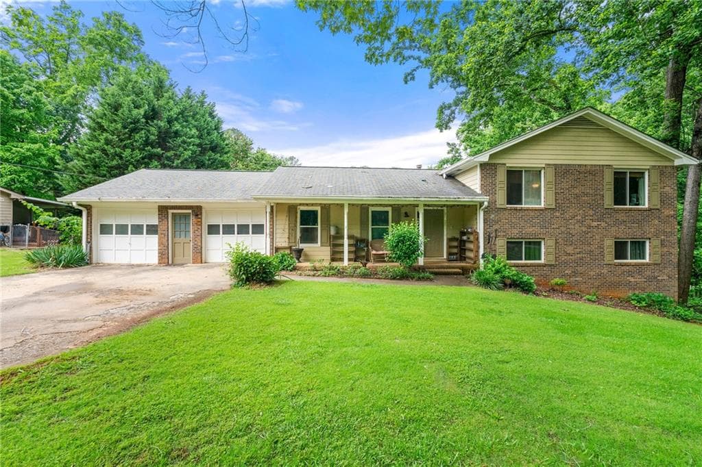5 bedroom, 3 bathroom, 1,424 sq ft single family residence sold at 486 Buttercup Trail, Lawrenceville, GA 30046