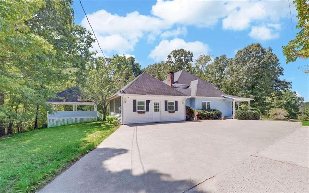 4 bedroom, 3 bathroom single family residence for sale at 7514 Appalachian Highway, Mineral Bluff, GA 30559 — photo 9