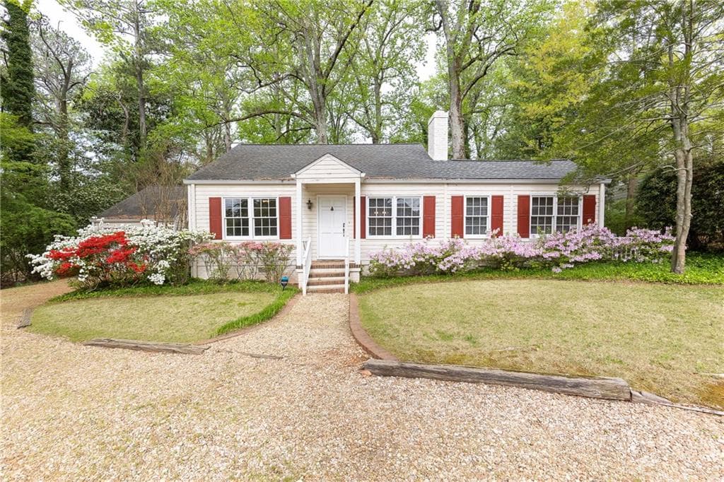 2 bedroom, 2 bathroom single family residence sold at 70 Mount Paran Road, Atlanta, GA 30342