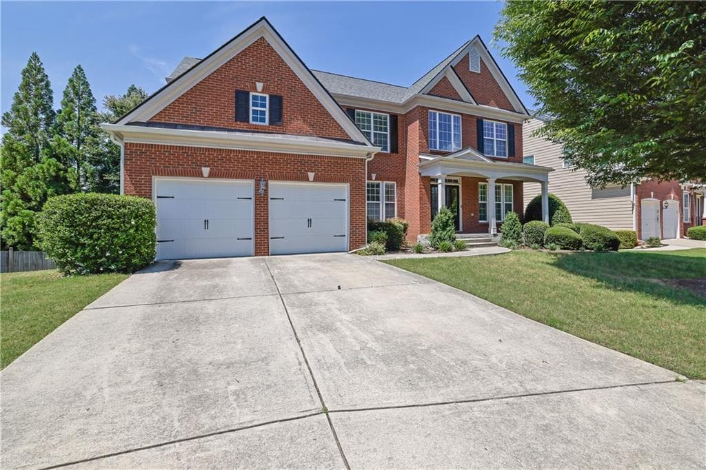 4 bedroom, 3 bathroom single family residence sold at 590 Kyle Trace Court, Sugar Hill, GA 30518