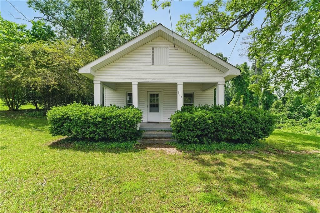2 bedroom, 1 bathroom single family residence sold at 232 Polk Avenue, Dallas, GA 30132
