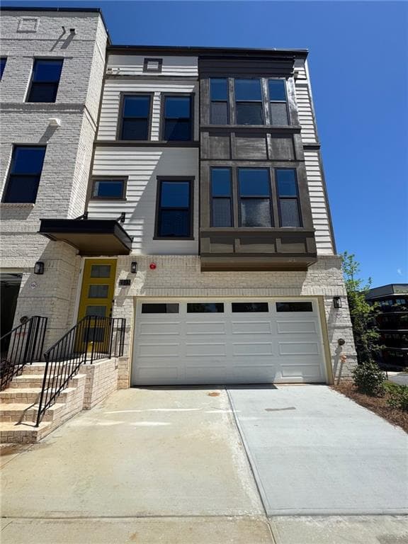 3 bedroom, 5 bathroom, 2,848 sq ft townhouse sold at 1105 Rivard Circle, Atlanta, GA 30318