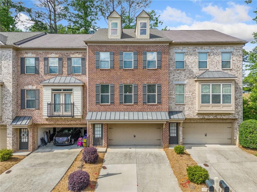 286 Blue Pointe Court, Suwanee, GA 30024 — most recent listing photo