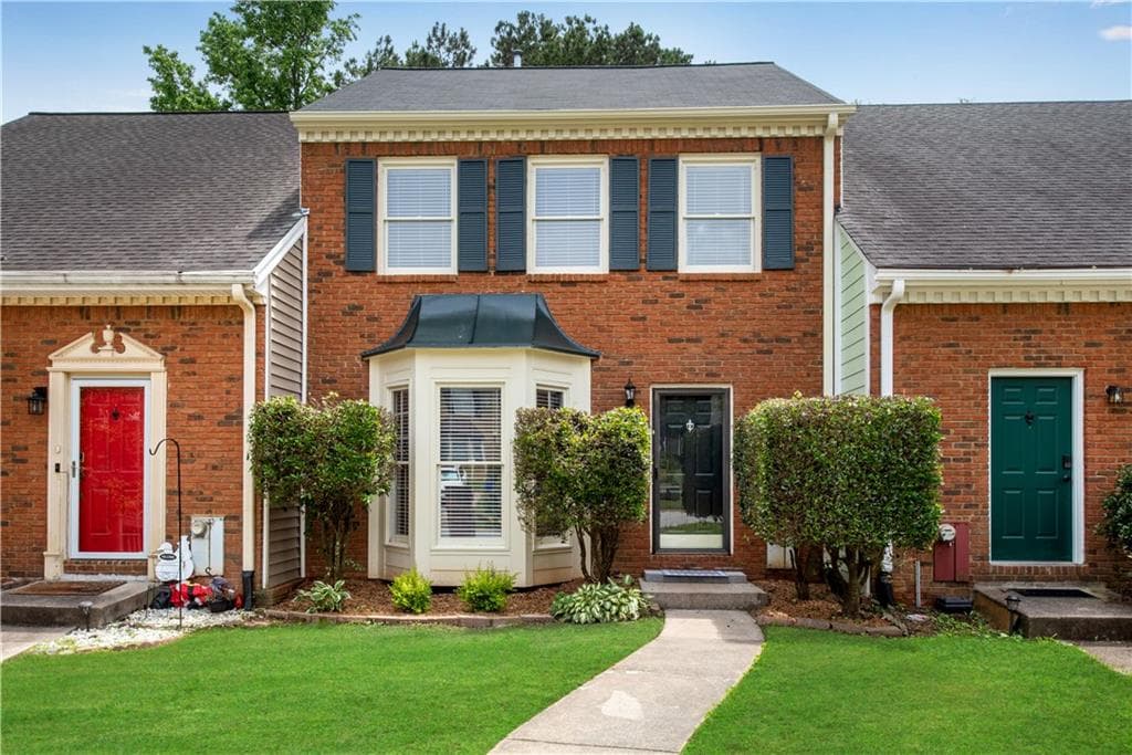 1368 Poplar Pointe, Smyrna, GA 30082 — most recent listing photo