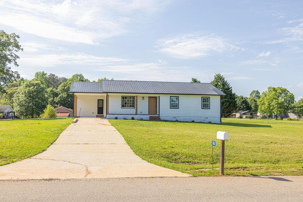 716 Phillips Drive Drive, Monroe, GA 30656 — most recent listing photo