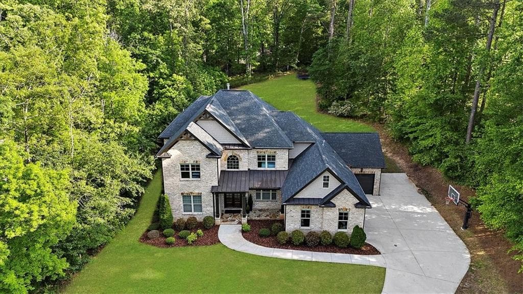 4 bedroom, 4 bathroom, 4,327 sq ft single family residence sold at 885 Old Peachtree Road, Lawrenceville, GA 30043