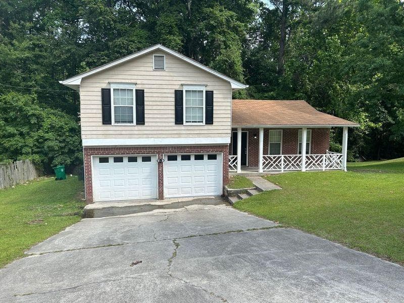 6536 Rebecca Lou Lane, Lithonia, GA 30058 — most recent listing photo