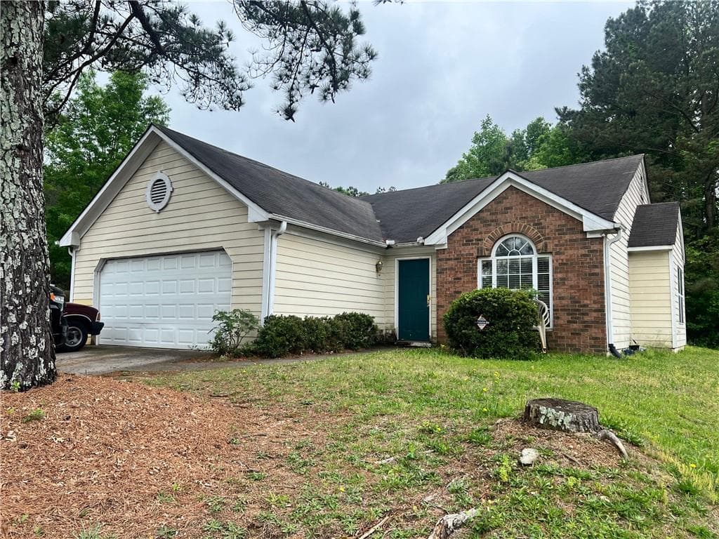 3 bedroom, 2 bathroom single family residence sold at 1237 Summerstone Trace, Austell, GA 30168