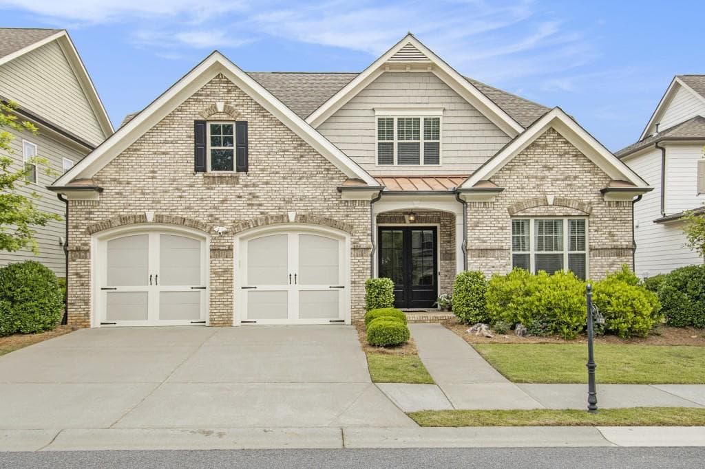 4 bedroom, 3 bathroom single family residence sold at 11375 Crestview Terrace, Johns Creek, GA 30024