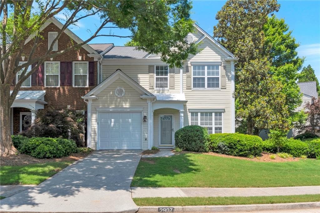 3 bedroom, 3 bathroom townhouse sold at 2907 Timbercreek Circle, Roswell, GA 30076